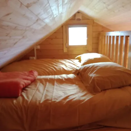 Le Cocon De Bois * Eglise-Neuve-de-Vergt