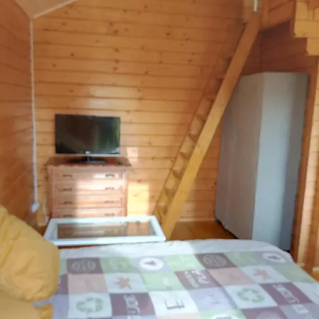 Chalet Le Cocon De Bois Eglise-Neuve-de-Vergt