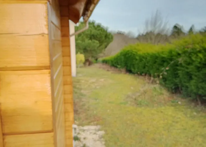 Le Cocon De Bois * Eglise-Neuve-de-Vergt